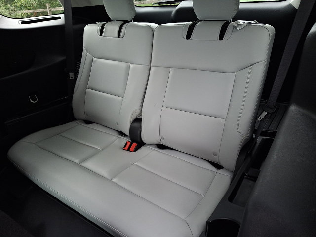 2025 Ford Explorer Platinum - Photo 11