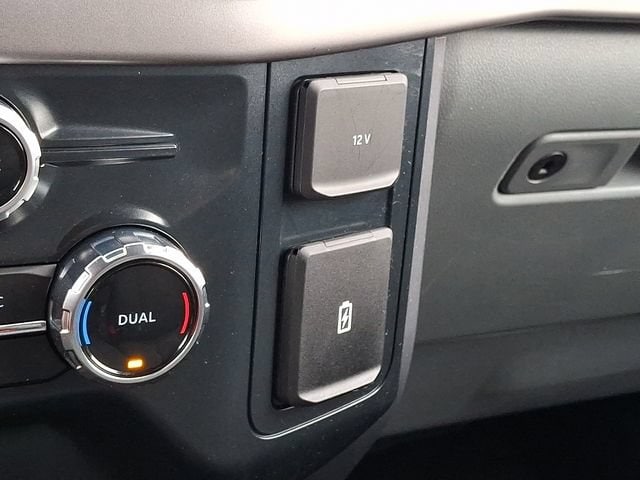 2025 Ford F-150 XLT - Photo 25
