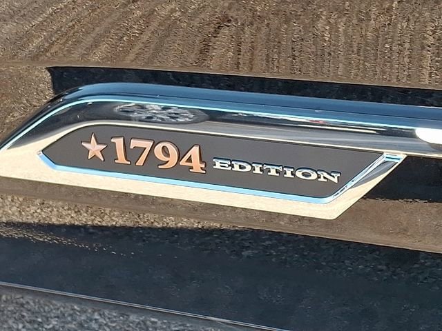 2026 Toyota Tundra 1794 Edition - Photo 11