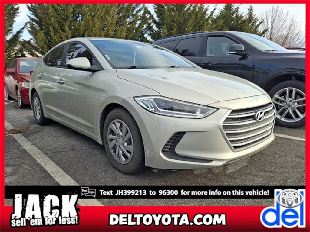 Used 2018 Hyundai Elantra SE Sedan