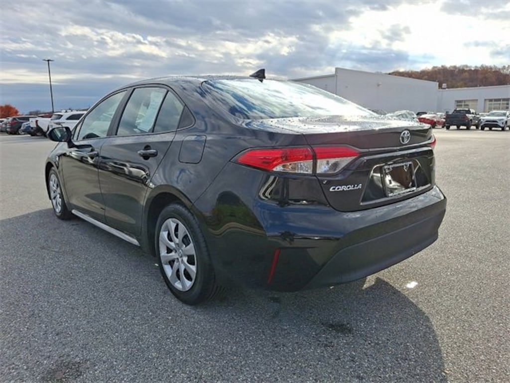 Certified 2024 Toyota Corolla LE Sedan