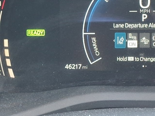 2025 Toyota Camry LE - Photo 19
