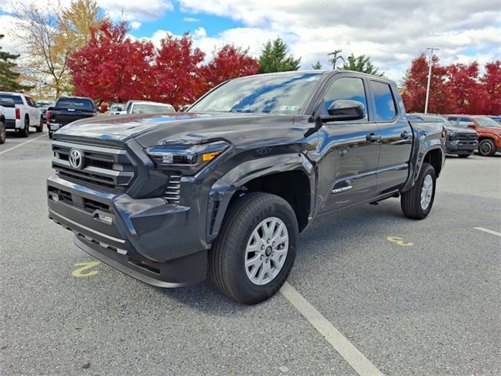 New 2025 Toyota Tacoma SR5 Truck Double Cab
