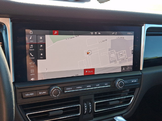 2020 Porsche Macan S - Photo 16