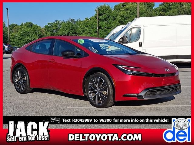 2024 Toyota Prius Hatchback 