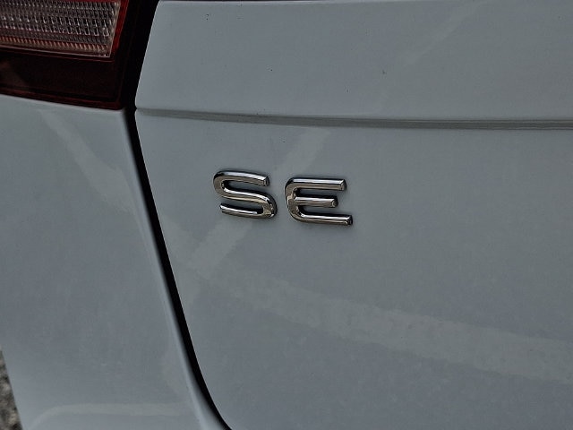 2024 Volkswagen Tiguan SE - Photo 30