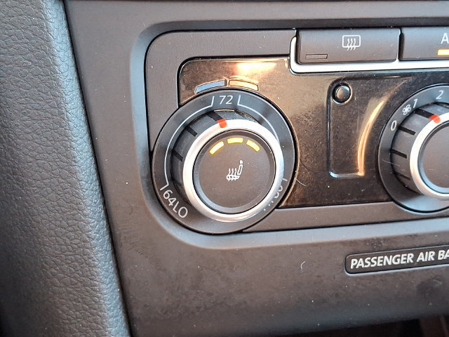 2010 Volkswagen Golf Base - Photo 22