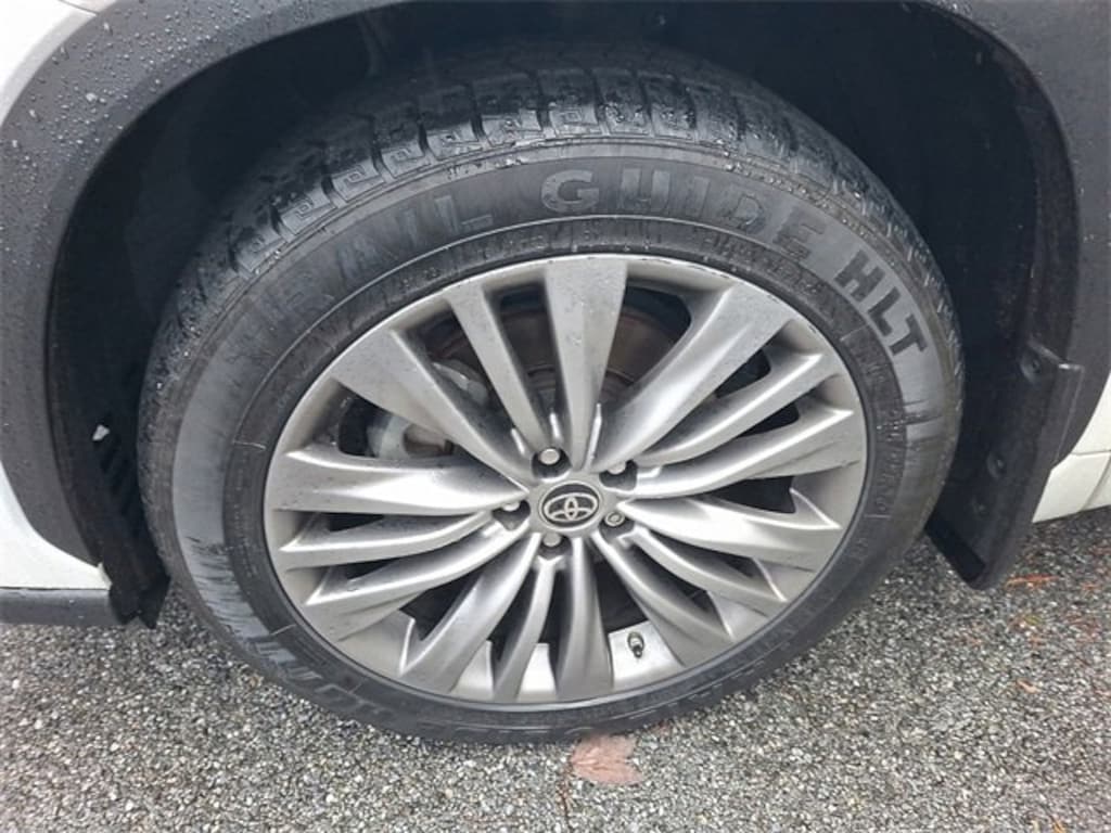 Certified 2021 Toyota Highlander Platinum SUV