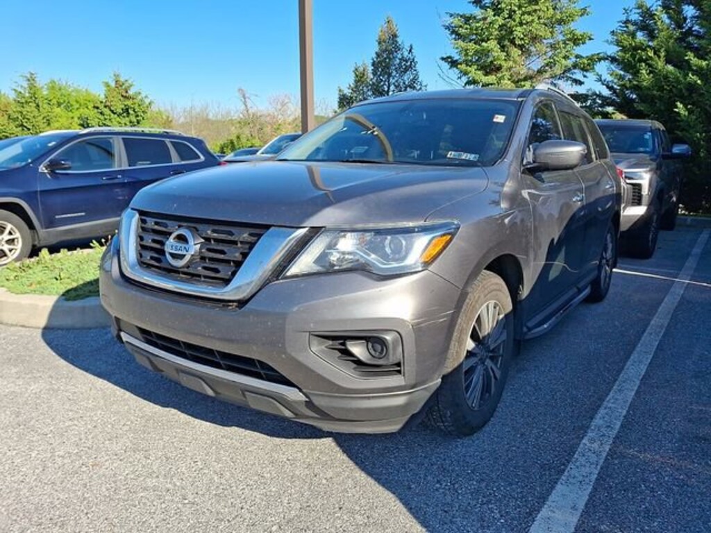 Used 2019 Nissan Pathfinder S SUV