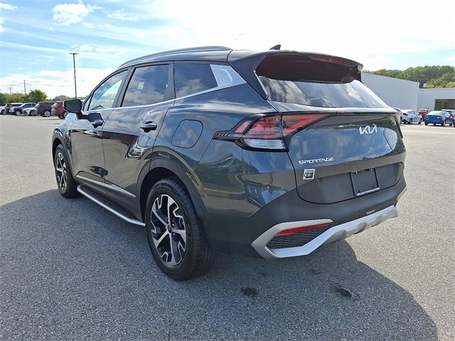 2023 Kia Sportage Hybrid EX photo 2