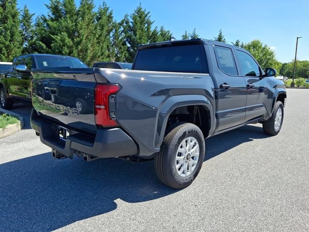 New 2026 Toyota Tacoma SR Truck Double Cab