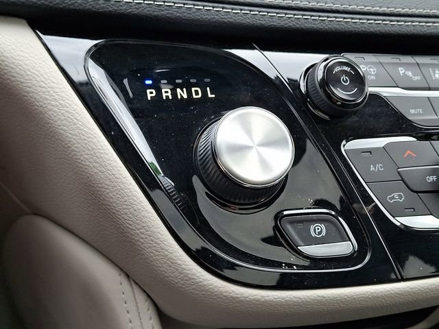 2022 Chrysler Pacifica Limited - Photo 16