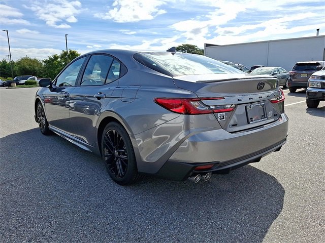 2026 Toyota Camry SE photo 3