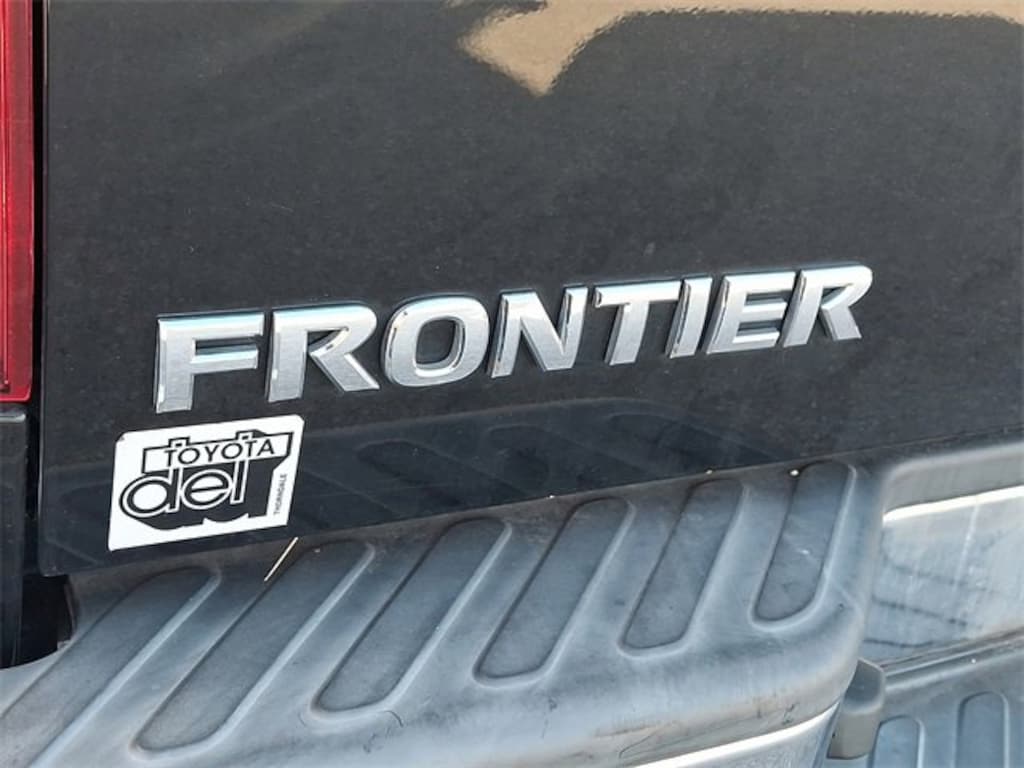 Used 2018 Nissan Frontier SV V6 Truck Crew Cab