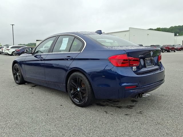 2018 BMW 3 Series 330i - Photo 4