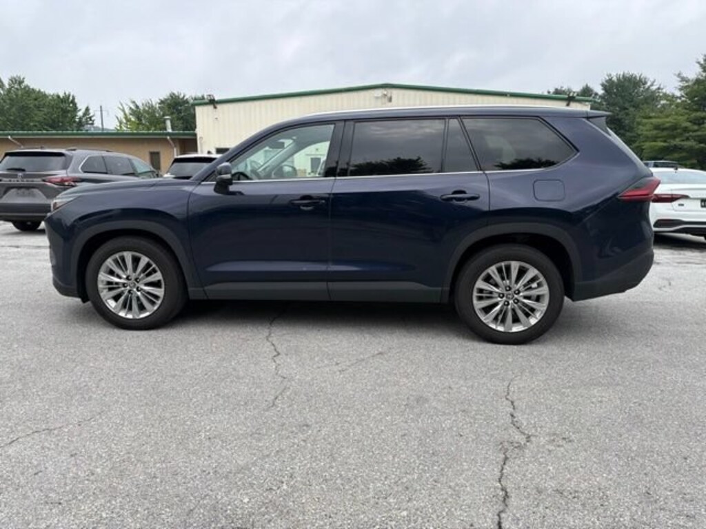 Used 2026 Toyota Grand Highlander SUV