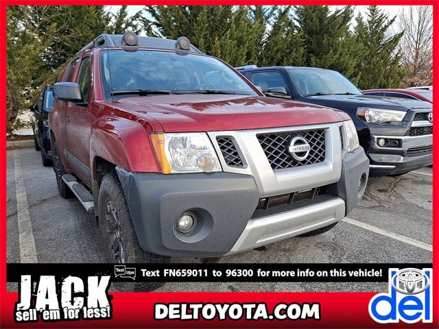 2015 Nissan Xterra PRO-4X's photo