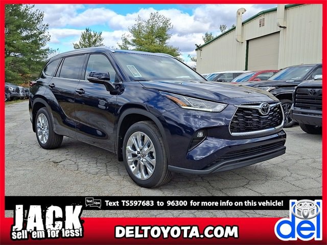 2026 Toyota Highlander SUV 