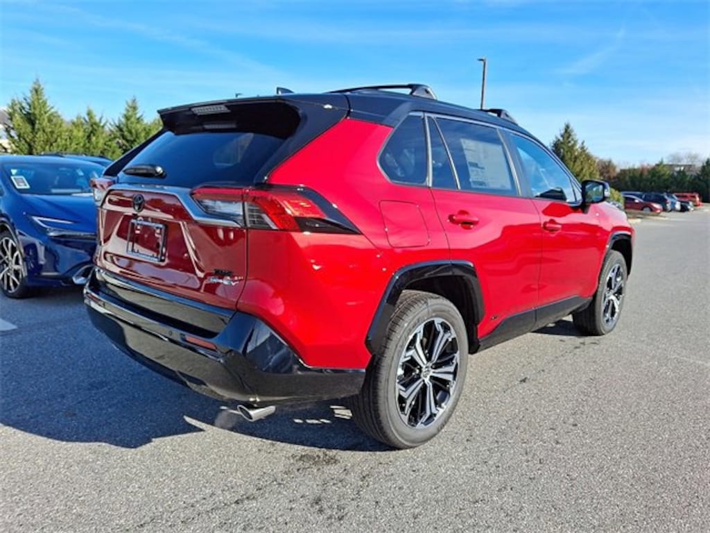 New 2025 Toyota RAV4 Plug-in Hybrid XSE SUV