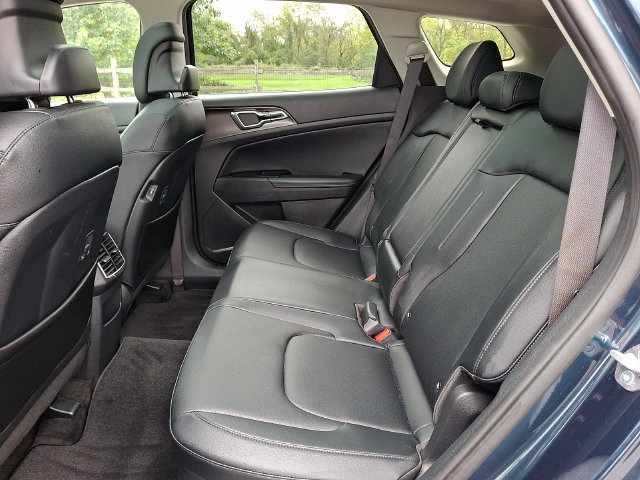 2025 Kia Sportage EX Hybrid - Photo 10