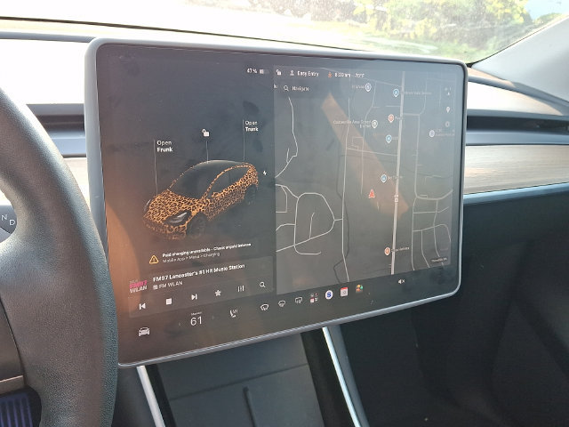 2021 Tesla Model Y Long Range - Photo 16