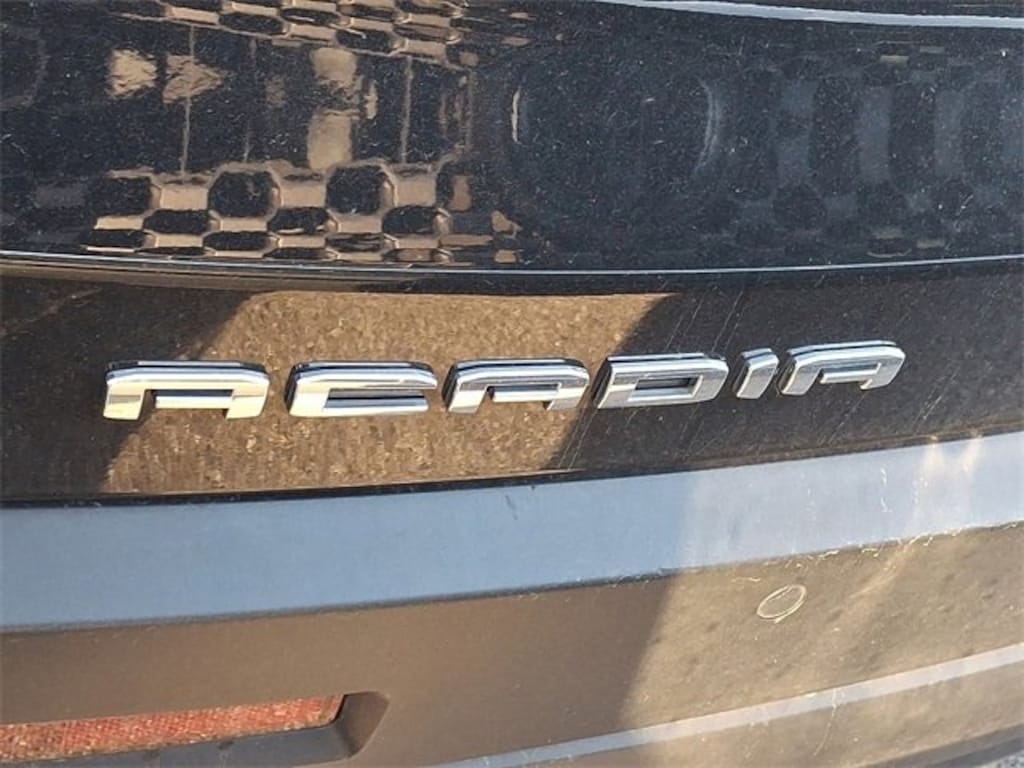 Used 2022 GMC Acadia AT4 SUV