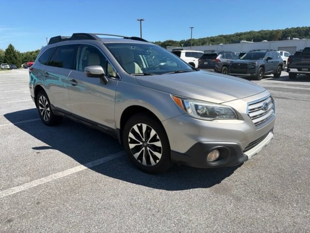Used 2016 Subaru Outback 3.6R Limited SUV