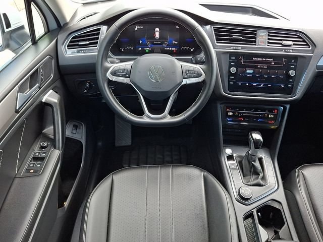 2024 Volkswagen Tiguan SE - Photo 11