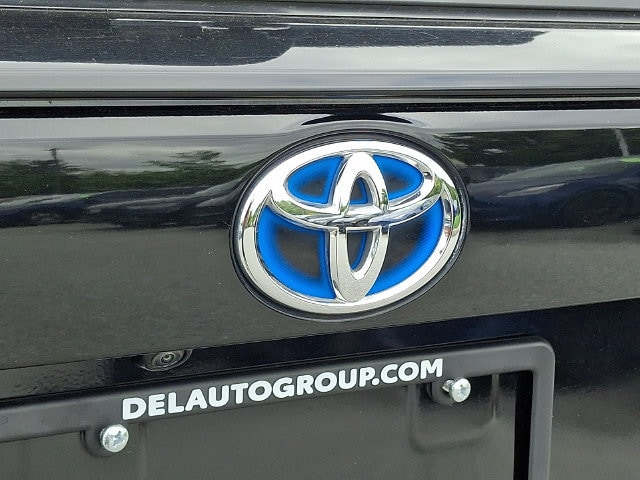 2023 Toyota RAV4 SE - Photo 30