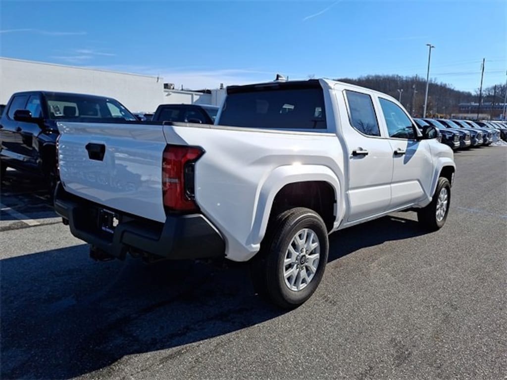 New 2026 Toyota Tacoma SR Truck Double Cab