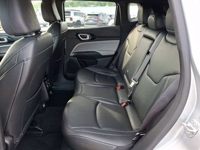 2025 Jeep Compass Limited - Photo 11