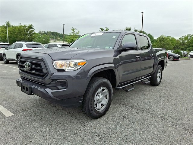2023 Toyota Tacoma SR photo 3
