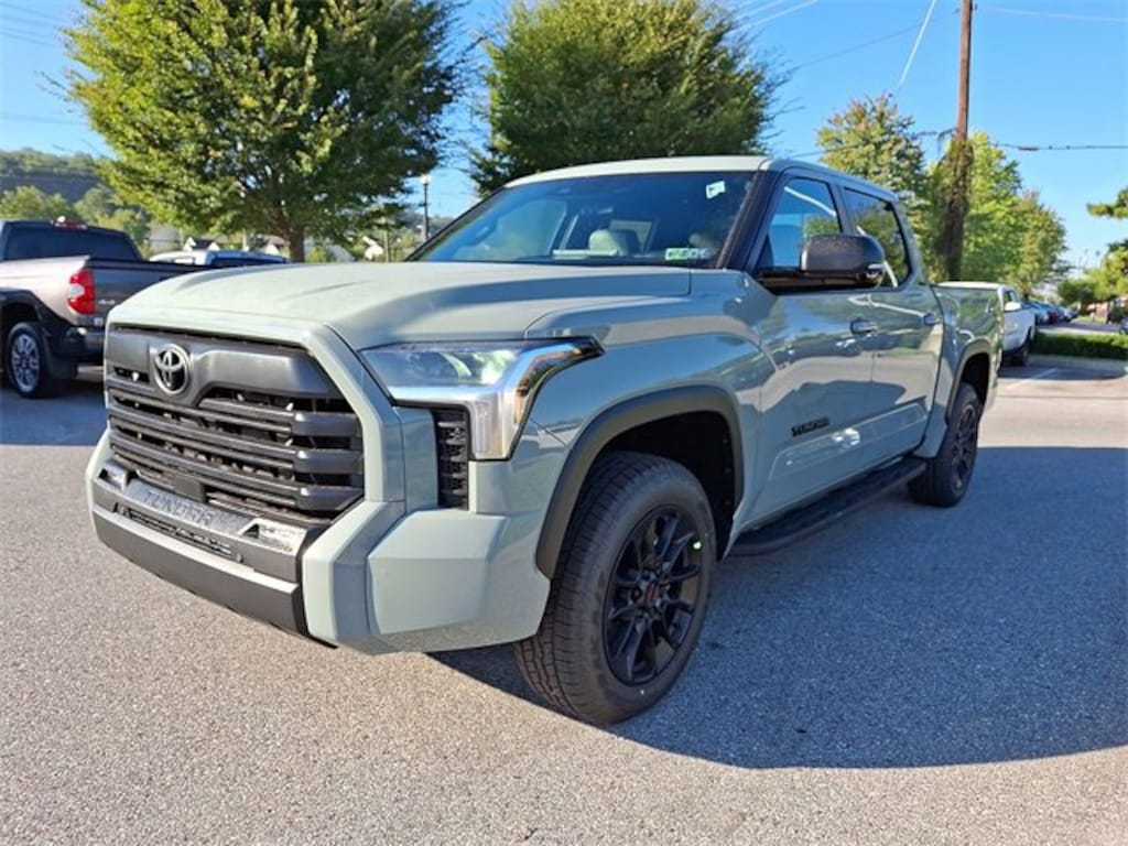 New 2026 Toyota Tundra SR5 Truck CrewMax