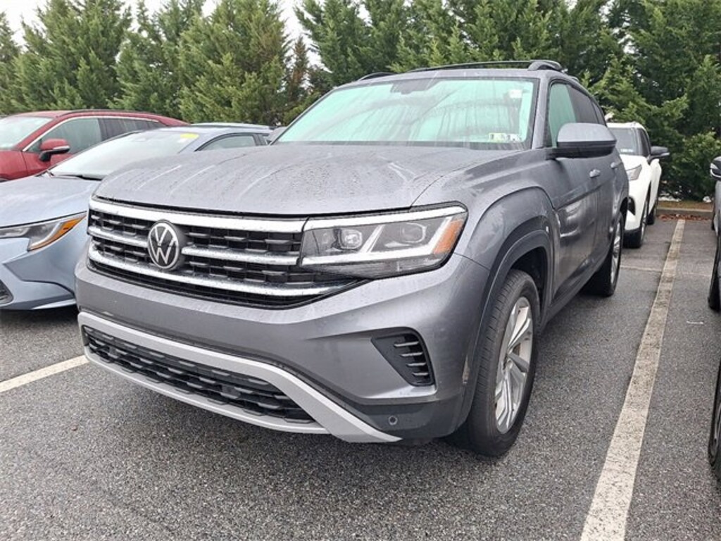 Used 2022 Volkswagen Atlas 3.6L V6 SE w/Technology SUV