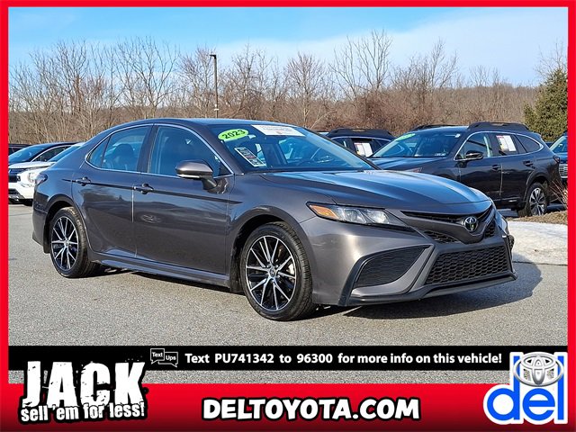 2023 Toyota Camry Sedan 