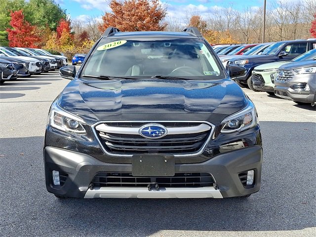 2020 Subaru Outback Limited photo 2