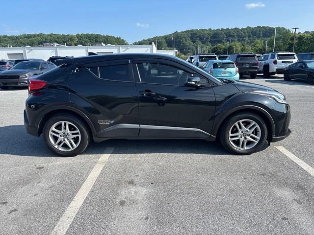 2020 Toyota C-HR SUV 