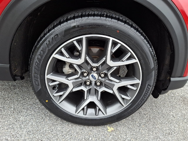 2025 Ford Explorer Platinum - Photo 8