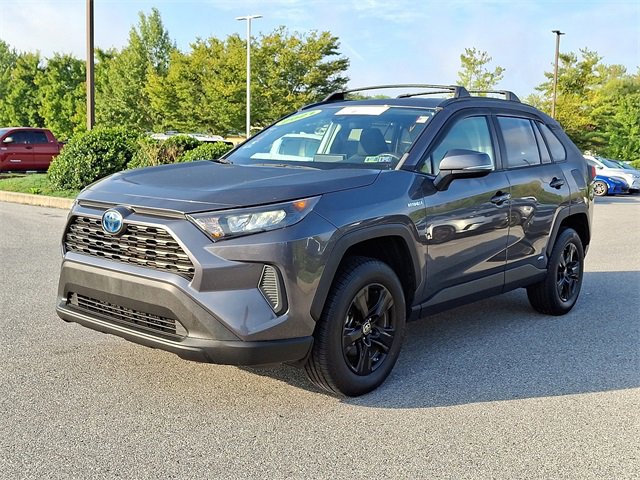 2021 Toyota RAV4 Hybrid LE photo 3