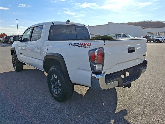 2023 Toyota Tacoma TRD Off-Road photo 4
