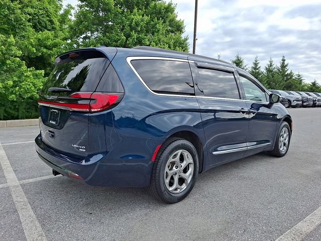 2022 Chrysler Pacifica Limited - Photo 6
