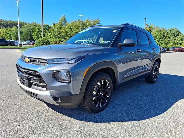 2022 Chevrolet Trailblazer LT photo 3