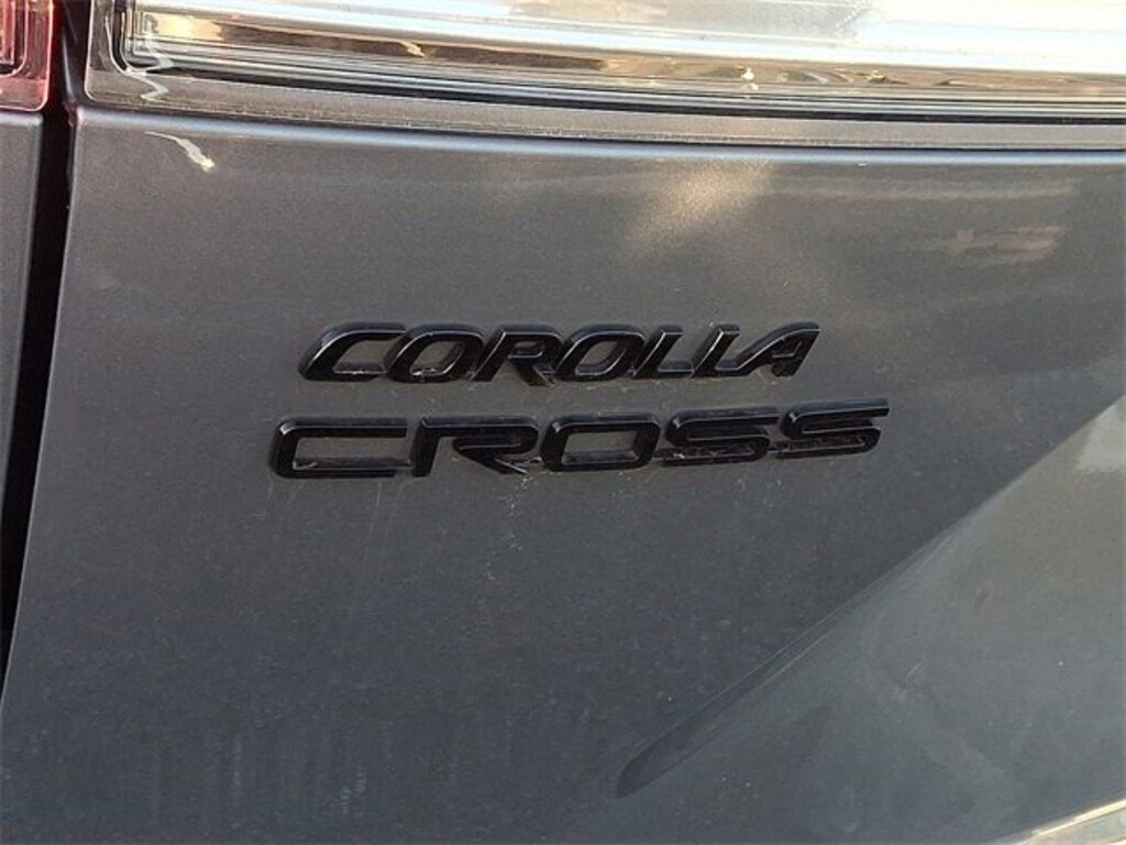 Used 2022 Toyota Corolla Cross LE SUV