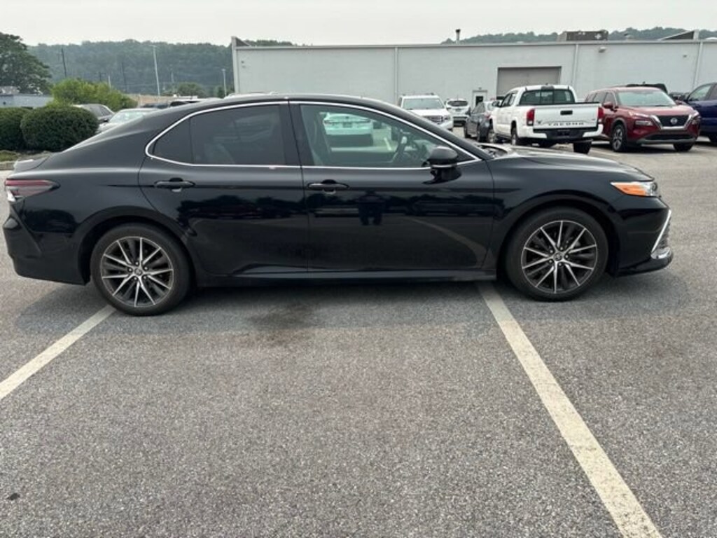 Used 2024 Toyota Camry XLE Sedan