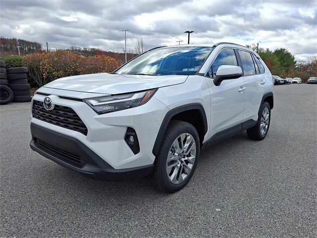 2025 Toyota RAV4 XLE Premium photo 2