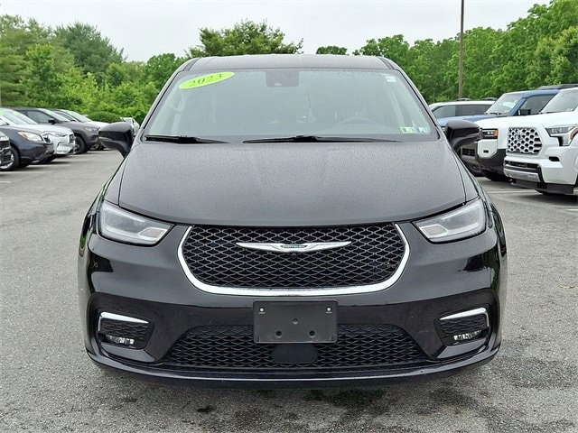 Used 2023 Chrysler Pacifica Touring L with VIN 2C4RC1BG3PR590595 for sale in Thorndale, PA