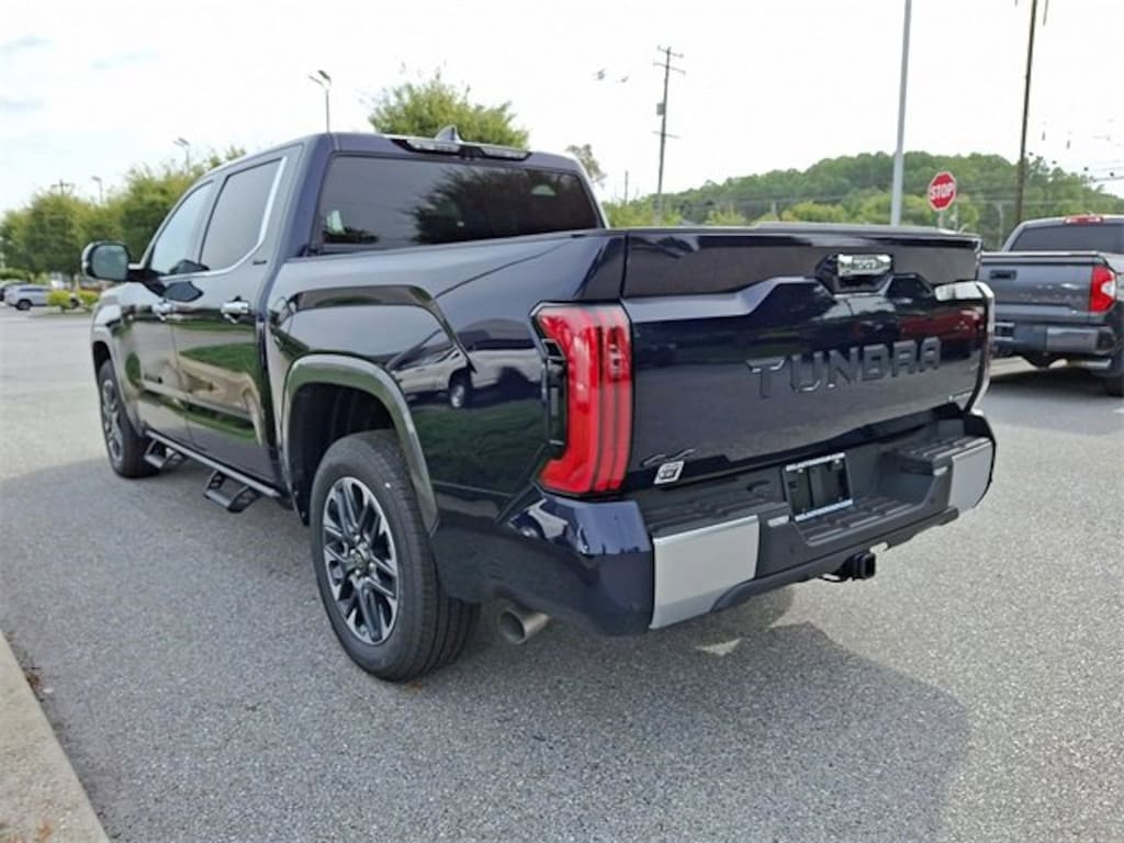 New 2025 Toyota Tundra i-FORCE MAX Limited i-FORCE MAX Truck CrewMax