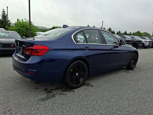 2018 BMW 3 Series 330i - Photo 6