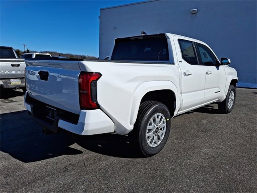 New 2026 Toyota Tacoma SR5 Truck Double Cab