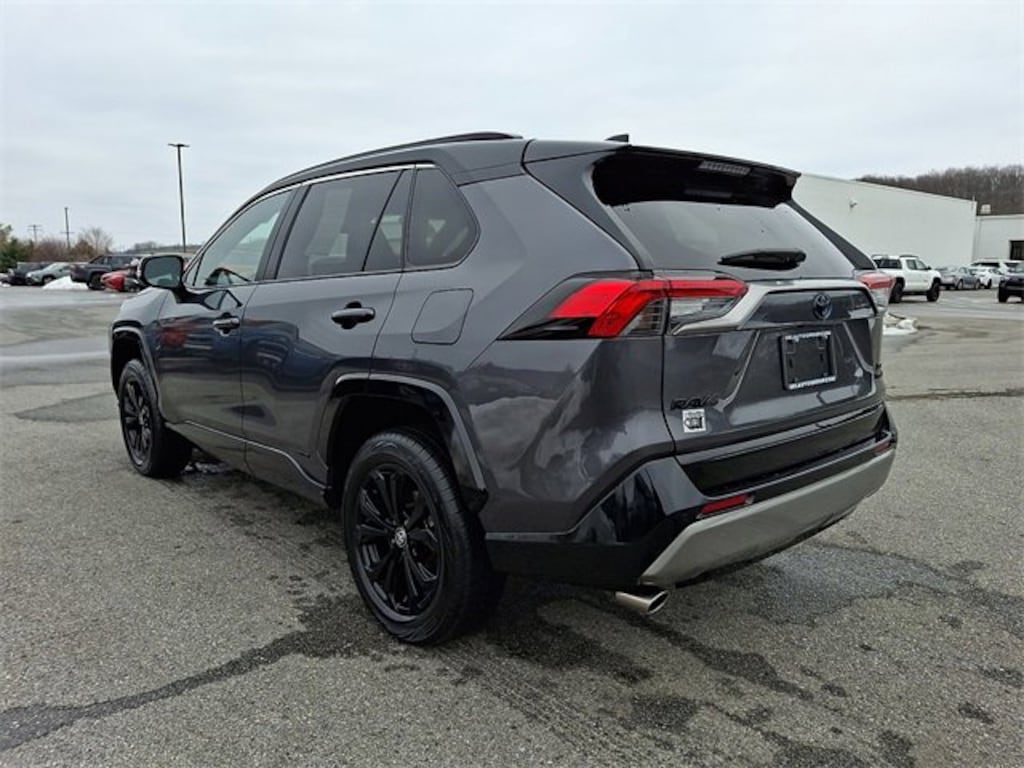 Used 2024 Toyota RAV4 Hybrid XSE SUV